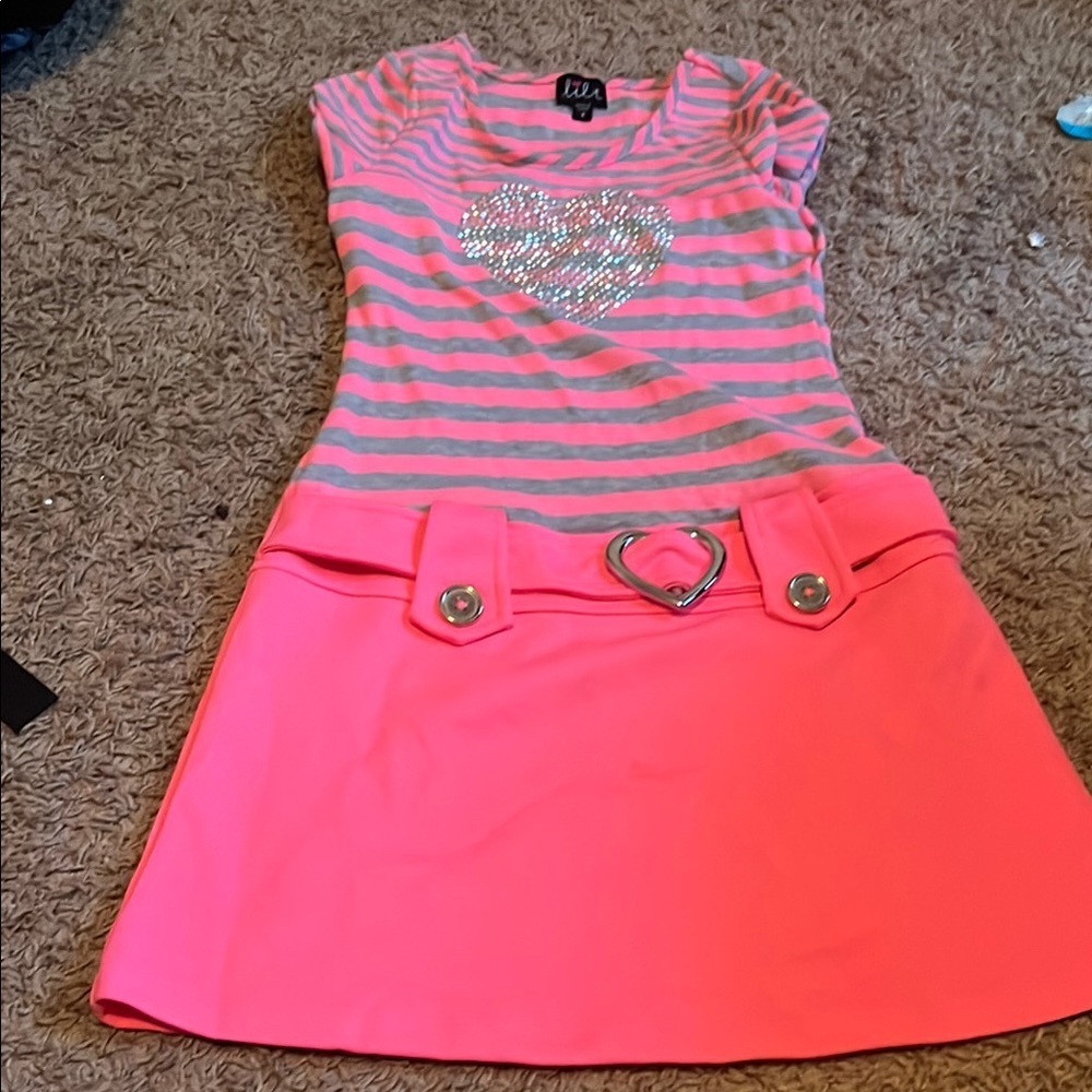 Girls dress - Picture 2 of 8